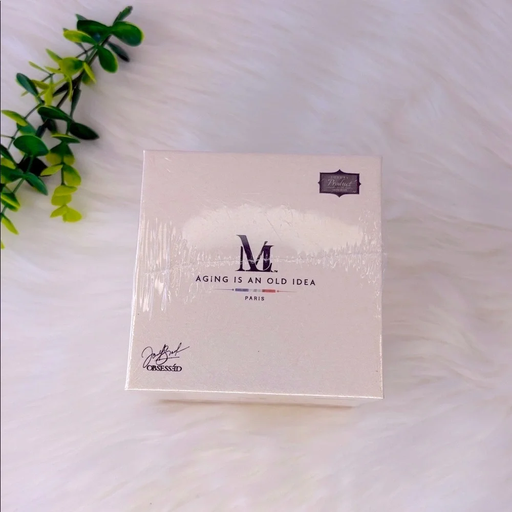 Latoua Mille 24k Gold‎ Multi Vitamin Magnetic Mask W/ Hyaluronic Multi Peptide